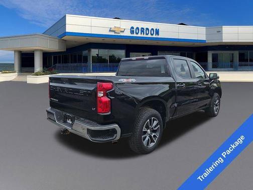 Black 2022 Chevrolet Silverado 1500 LT
