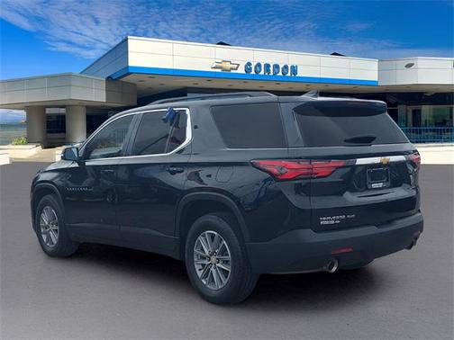 2022 Chevrolet Traverse LT Cloth