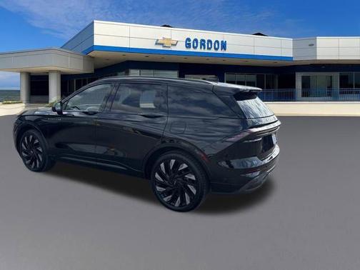 2024 Lincoln Nautilus Reserve