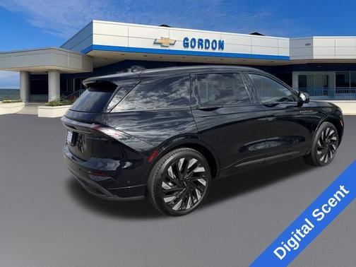 Black 2024 Lincoln Nautilus Reserve