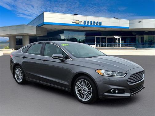 2013 Ford Fusion SE