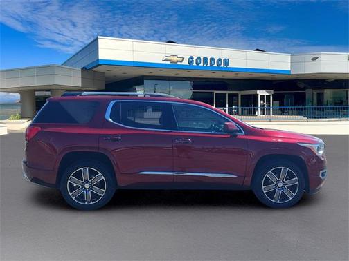 2018 GMC Acadia Denali