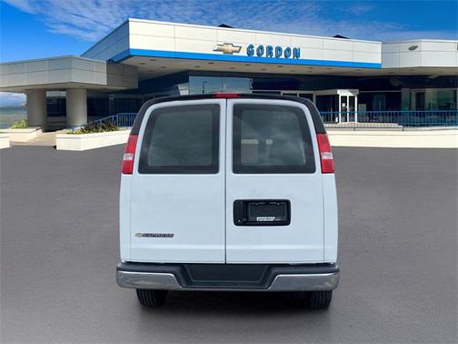 2024 Chevrolet Express 2500 RWD 2500 Regular Wheelbase WT