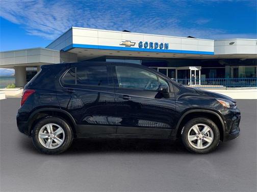 2022 Chevrolet Trax LS