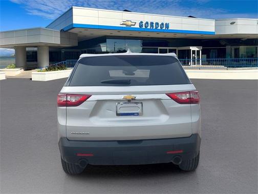 2021 Chevrolet Traverse LS