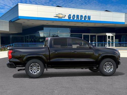 Black 2026 Chevrolet Colorado LT