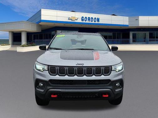 2023 Jeep Compass Trailhawk