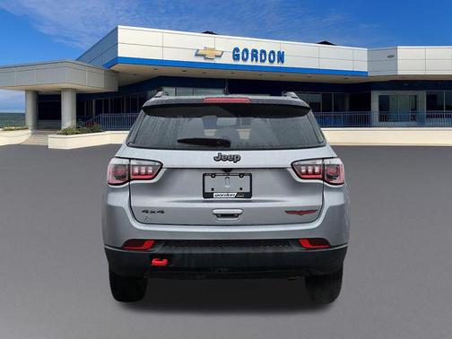 2023 Jeep Compass Trailhawk