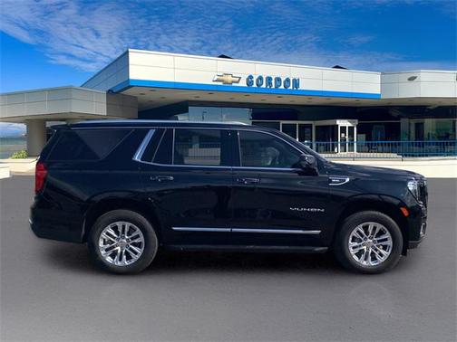 2024 GMC Yukon SLT