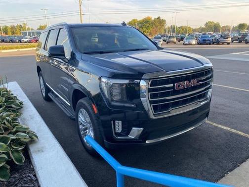 2024 GMC Yukon SLT