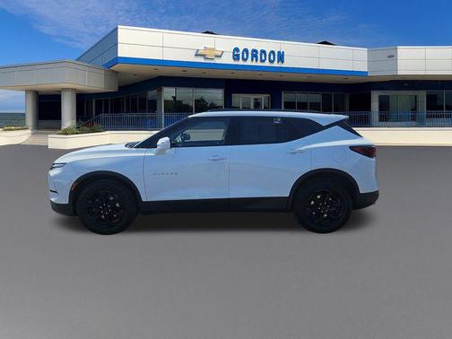 White 2023 Chevrolet Blazer 3LT