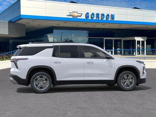 White 2026 Chevrolet Traverse LT