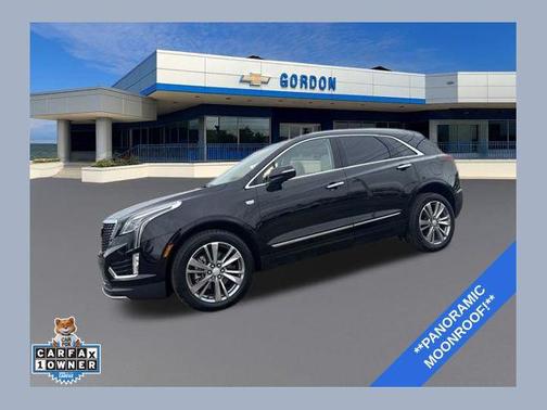 Stellar Black Metallic 2025 Cadillac XT5 Premium Luxury