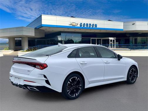 2023 Kia K5 GT-Line