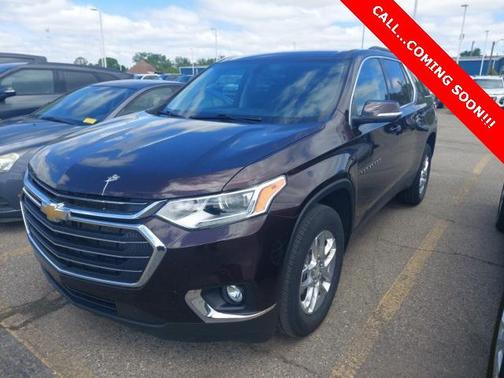 2021 Chevrolet Traverse LT Cloth