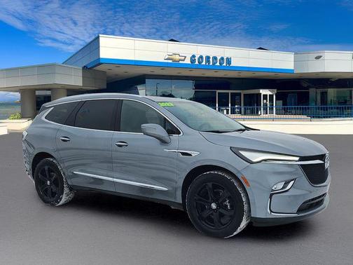 2023 Buick Enclave Essence AWD