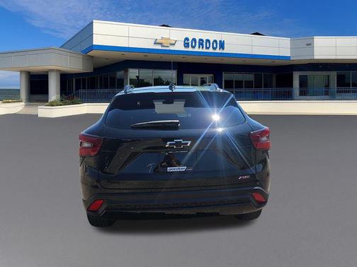 Black 2025 Chevrolet Trax FWD 2RS
