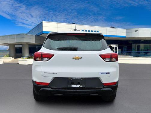 2023 Chevrolet Trailblazer LS