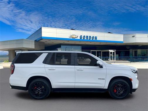 2023 Chevrolet Tahoe 4WD RST