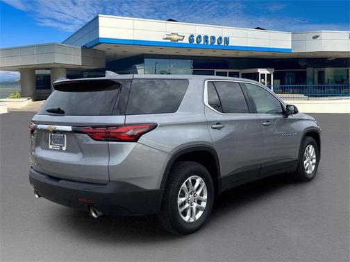 2023 Chevrolet Traverse LS