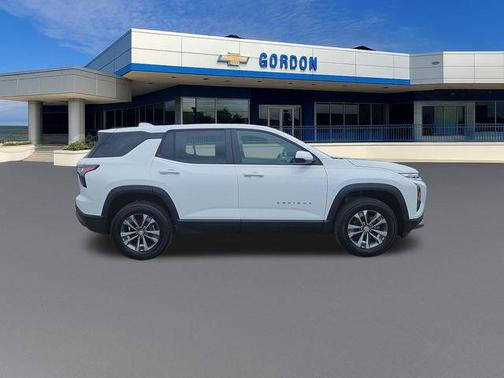 White 2025 Chevrolet Equinox 1LT