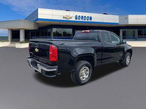 Black 2017 Chevrolet Colorado WT