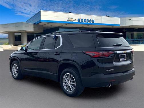 2022 Chevrolet Traverse LT Cloth