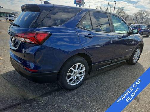 2023 Chevrolet Equinox LS