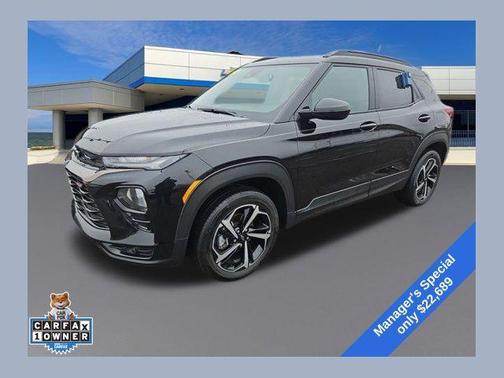 Black 2023 Chevrolet Trailblazer RS
