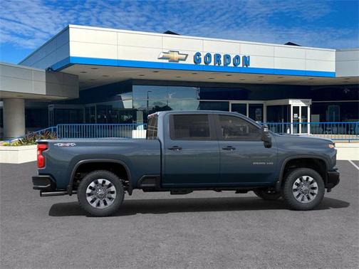 2025 Chevrolet Silverado 2500 Custom
