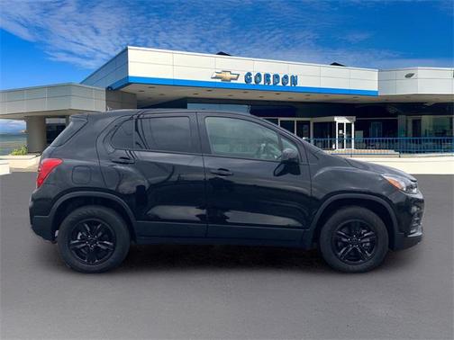 2022 Chevrolet Trax LS