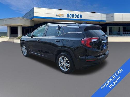 Black 2024 GMC Terrain SLE