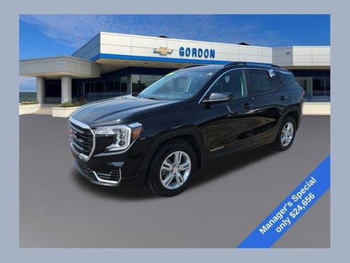 Black 2024 GMC Terrain SLE
