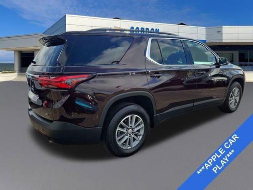 Red 2023 Chevrolet Traverse LT Cloth
