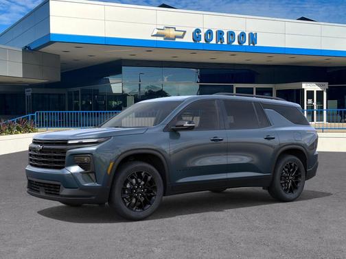 Blue 2026 Chevrolet Traverse LT