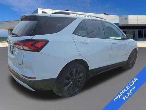 2022 Chevrolet Equinox FWD RS