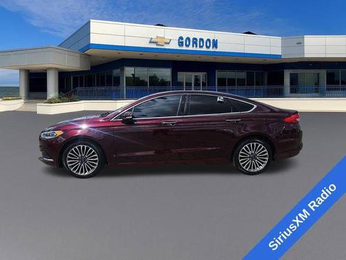 Red 2018 Ford Fusion SE