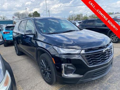 2023 Chevrolet Traverse RS