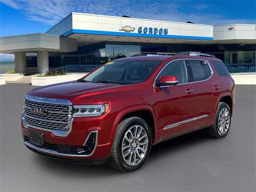 2023 GMC Acadia Denali