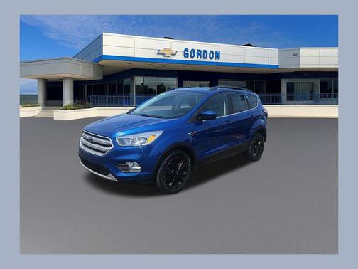 Blue 2018 Ford Escape SE