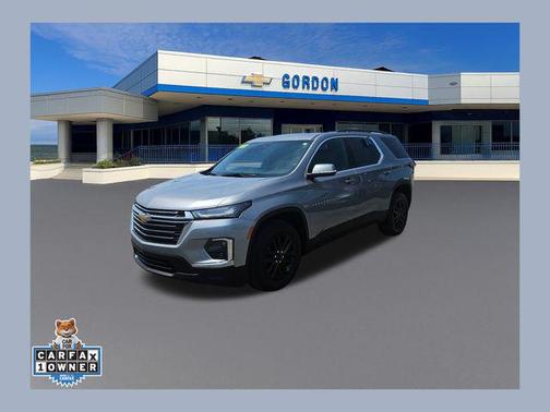 Gray 2023 Chevrolet Traverse LT Cloth