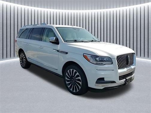 2022 Lincoln Navigator L Black Label