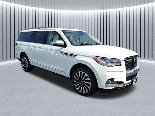 2022 Lincoln Navigator L Black Label