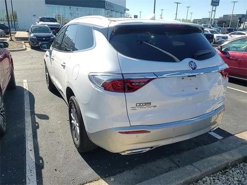 2024 Buick Enclave Premium