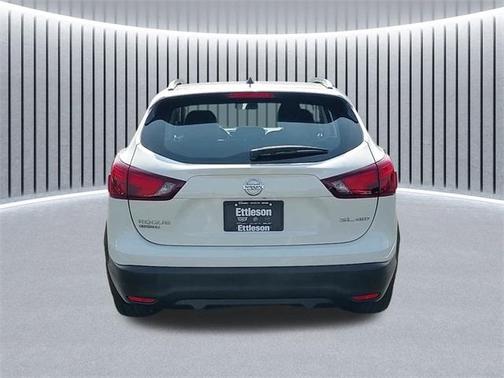 2017 Nissan Rogue Sport SL