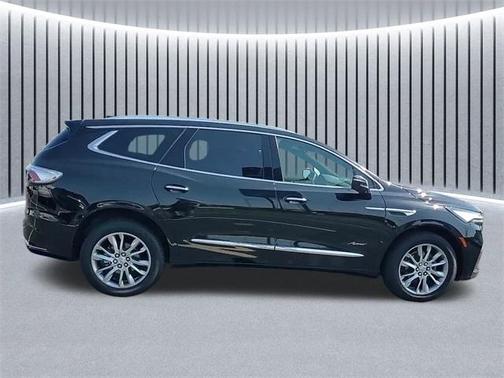 2024 Buick Enclave Avenir