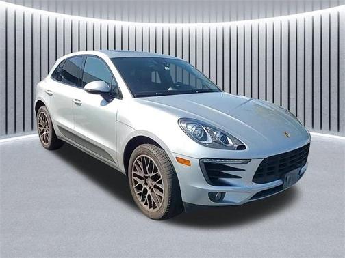 2018 Porsche Macan S