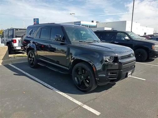 2023 Land Rover Defender X-Dynamic SE