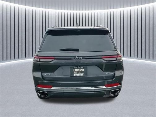 2022 Jeep Grand Cherokee Overland