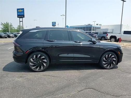 2024 Lincoln Nautilus Black Label